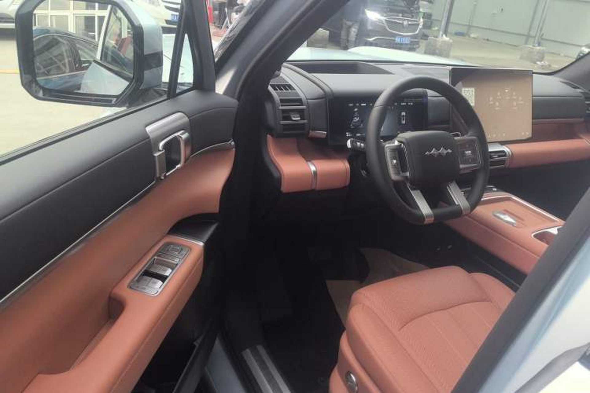 Used Formula Leopard Tai 7 2025 Model 200 km Two-Wheel Drive Max Edition Driver Seat
