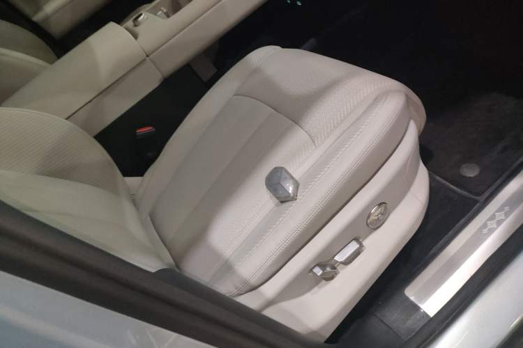 Used Formula Leopard Tai 7 2025 Model 190 km Four-Wheel Drive Ultra Edition Right Front Seat