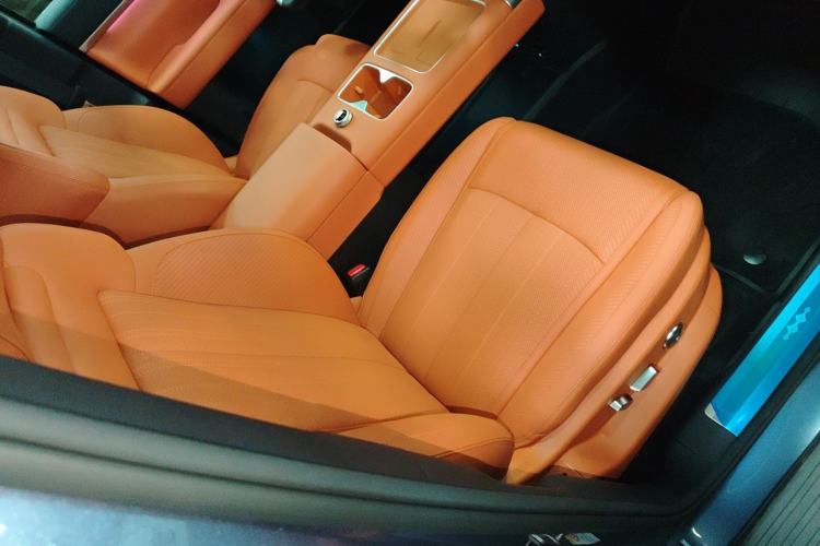 Used Formula Leopard Tai 7 2025 Model 200 km Two-Wheel Drive Max Edition Right Front Seat