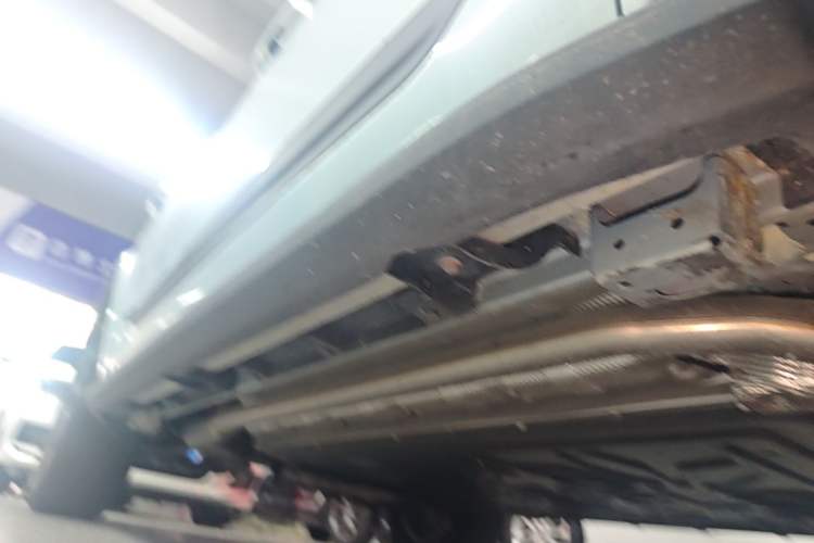 Used Formula Leopard Tai 7 2025 Model 200 km Two-Wheel Drive Max Edition Right Side Sill