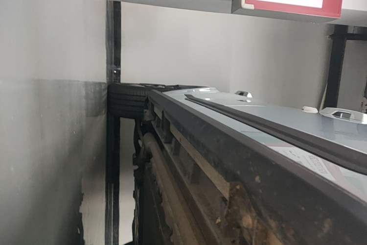 Used Formula Leopard Tai 7 2025 Model 190 km Four-Wheel Drive Ultra Edition Right Side Sill