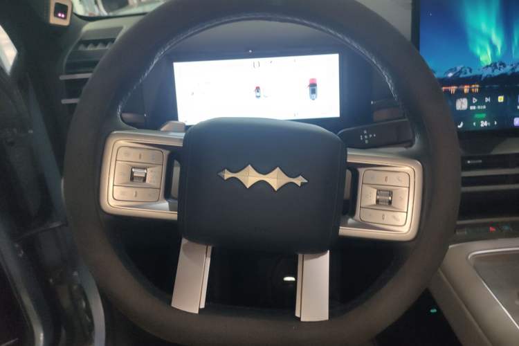 Used Formula Leopard Tai 7 2025 Model 190 km Four-Wheel Drive Ultra Edition Steering Wheel