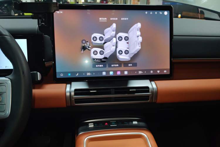 Used Formula Leopard Tai 7 2025 Model 190 km Four-Wheel Drive Ultra Edition Audio And AC Panel