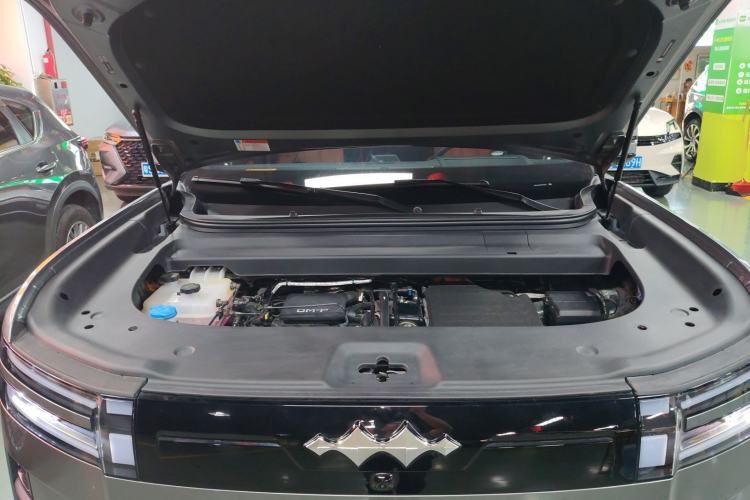 Used Formula Leopard Tai 7 2025 Model 190 km Four-Wheel Drive Ultra Edition Engine Bay