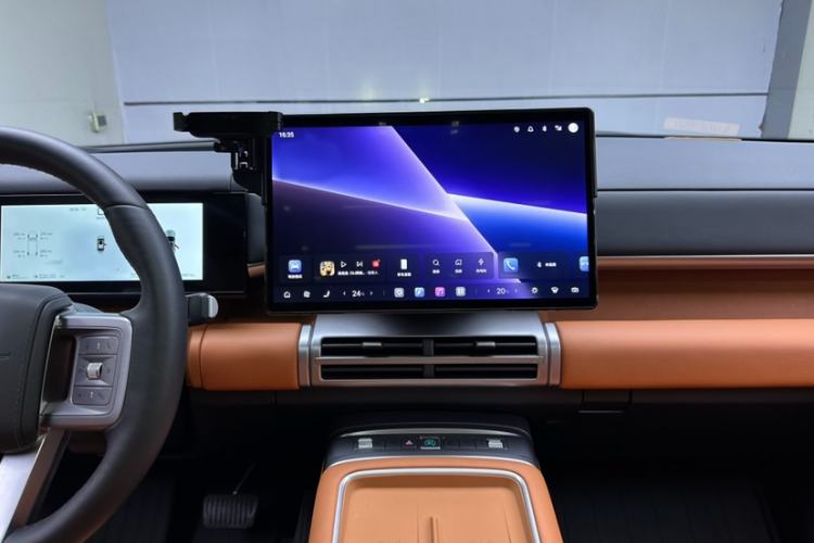 Used Formula Leopard Tai 7 2025 Model 190 km Four-Wheel Drive Ultra Edition Interior 1