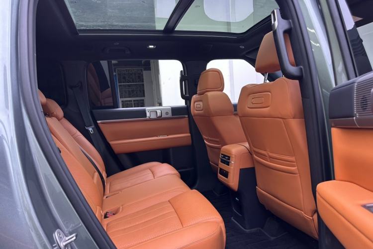 Used Formula Leopard Tai 7 2025 Model 190 km Four-Wheel Drive Ultra Edition Interior 6