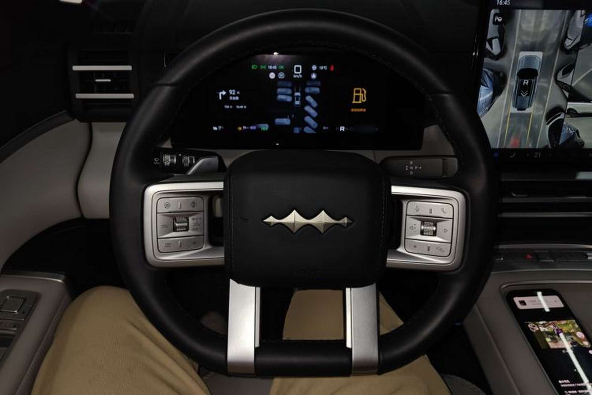 Used Formula Leopard Tai 7 2025 Model 190 km Four-Wheel Drive Ultra Edition Steering Wheel