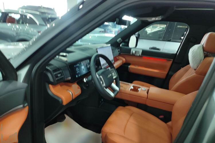 Used Formula Leopard Tai 7 2025 Model 190 km Four-Wheel Drive Ultra Edition Driver Seat