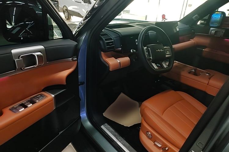 Used Formula Leopard Tai 7 2025 Model 190 km Four-Wheel Drive Ultra Edition Driver Seat
