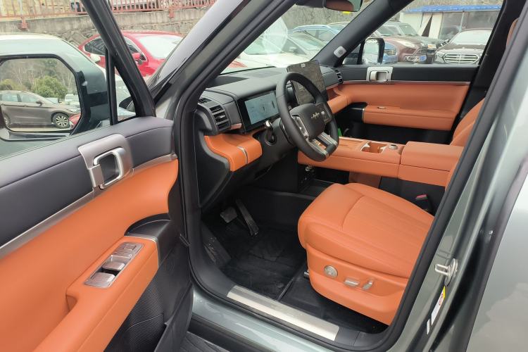 Used Formula Leopard Tai 7 2025 Model 190 km Four-Wheel Drive Ultra Edition Driver Seat