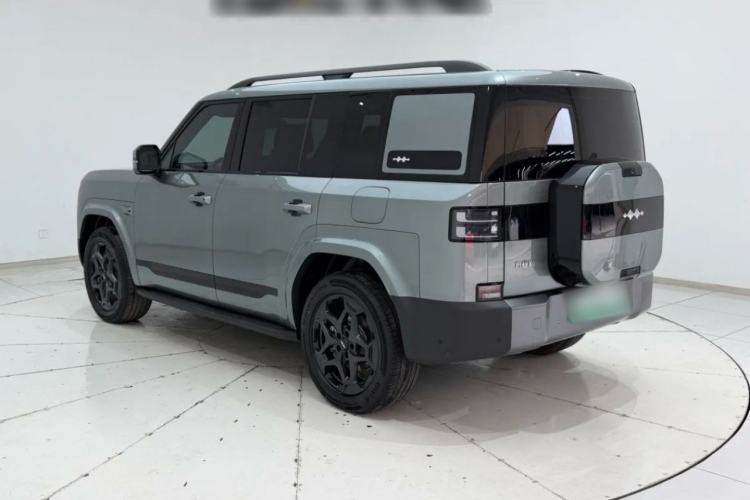 Used Formula Leopard Tai 7 2025 Model 190 km Four-Wheel Drive Ultra Edition Exterior 2