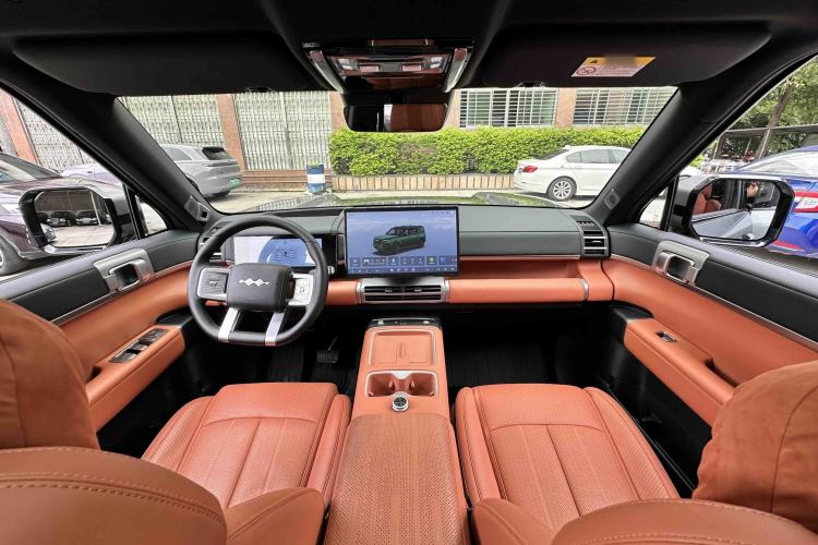 Used Formula Leopard Tai 7 2025 Model 190 km Four-Wheel Drive Ultra Edition Interior 1
