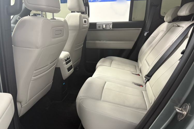 Used Formula Leopard Tai 7 2025 Model 190 km Four-Wheel Drive Ultra Edition Interior 4