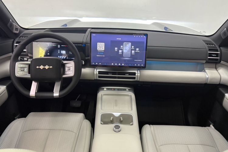 Used Formula Leopard Tai 7 2025 Model 190 km Four-Wheel Drive Ultra Edition Interior 5