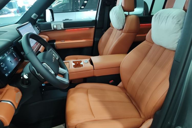 Used Formula Leopard Tai 7 2025 Model 190 km Four-Wheel Drive Ultra Edition Left Front Seat