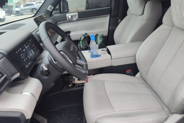 Used Formula Leopard Tai 7 2025 Model 200 km Two-Wheel Drive Max Edition Left Front Seat