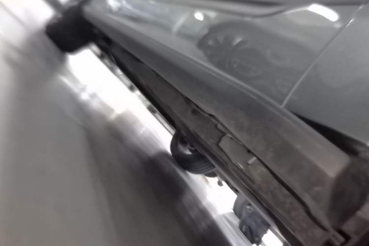 Used Formula Leopard Tai 7 2025 Model 190 km Four-Wheel Drive Ultra Edition Left Side Sill