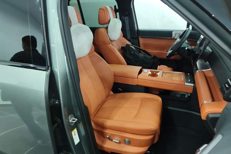 Used Formula Leopard Tai 7 2025 Model 190 km Four-Wheel Drive Ultra Edition Right Front Seat