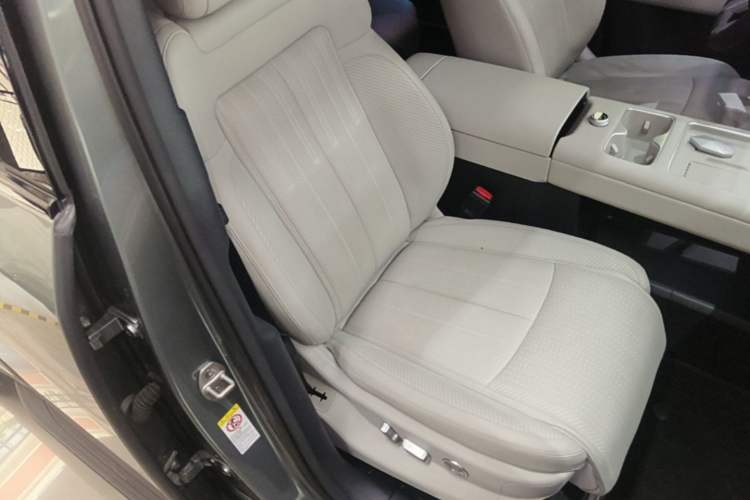 Used Formula Leopard Tai 7 2025 Model 190 km Four-Wheel Drive Ultra Edition Right Front Seat