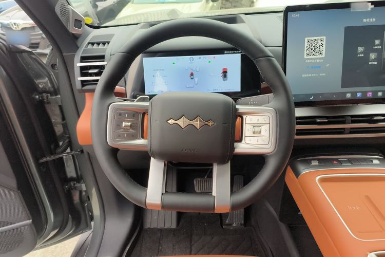 Used Formula Leopard Tai 7 2025 Model 190 km Four-Wheel Drive Ultra Edition Steering Wheel