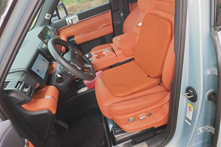 Used Formula Leopard Tai 7 2025 Model 190 km Four-Wheel Drive Ultra Edition Left Front Seat