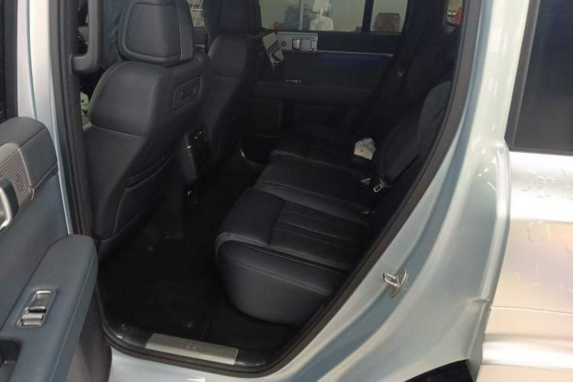 Used Formula Leopard Tai 7 2025 Model 190 km Four-Wheel Drive Ultra Edition Left Rear Seat