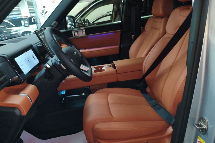 Used Formula Leopard Tai 7 2025 Model 190 km Four-Wheel Drive Ultra Edition Left Front Seat