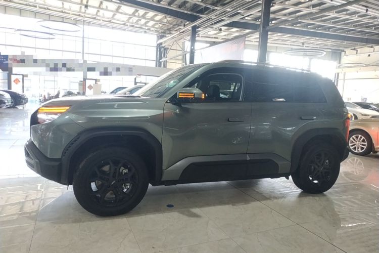 Used Formula Leopard Titanium 3 2025 501 km Range Rear-Wheel Drive Intelligent Driving Max Edition Exterior 3