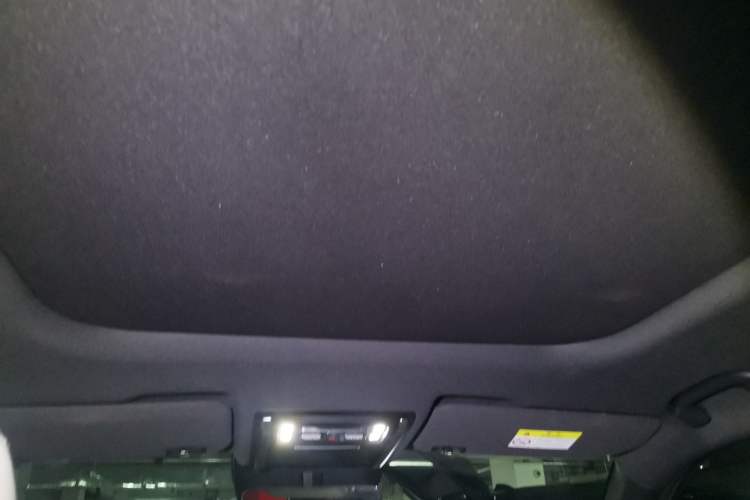 Used Formula Leopard Titanium 3 2025 501 km All-Wheel Drive Intelligent Driving Max Edition Headliner