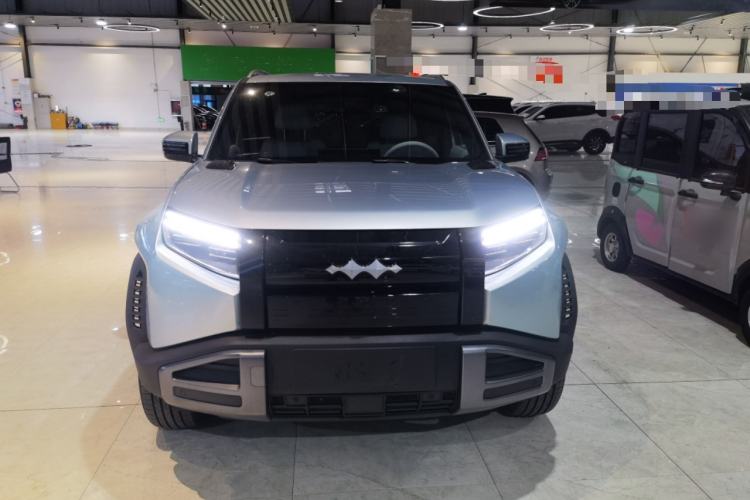 Used Formula Leopard Titanium 3 2025 501 km Range Rear-Wheel Drive Intelligent Driving Max Edition Exterior 1