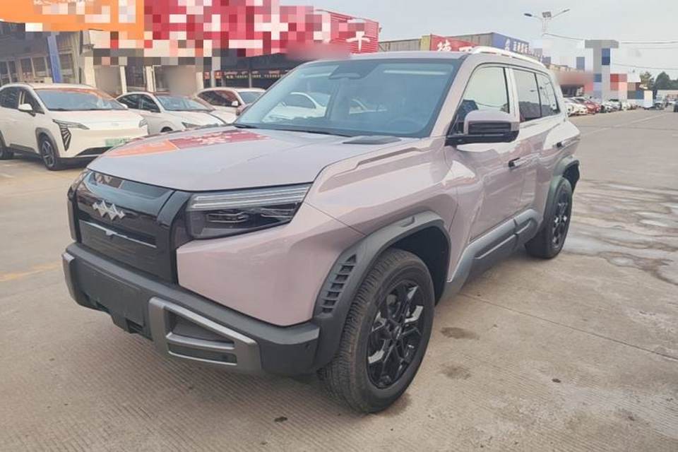Formula Leopard Titanium 3 2025