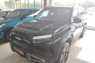 Used Formula Leopard Titanium 3 2025 501KM All-Wheel Drive Intelligent Driving Ultra Version