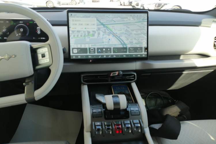 Used Formula Leopard Titanium 3 2025 501 km Four-Wheel Drive Drone Edition Audio And AC Panel