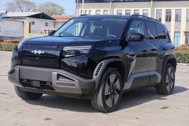 Used Formula Leopard Titanium 3 2025 501KM All-Wheel Drive Intelligent Driving Ultra Version