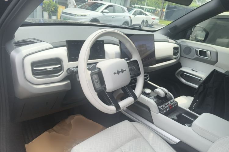 Used Formula Leopard Titanium 3 2025 501 km Range Rear-Wheel Drive Intelligent Driving Max Edition Driver Seat