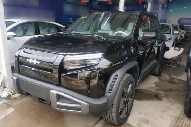 Used Formula Leopard Titanium 3 2025 501 km All-Wheel Drive Intelligent Driving Max Edition