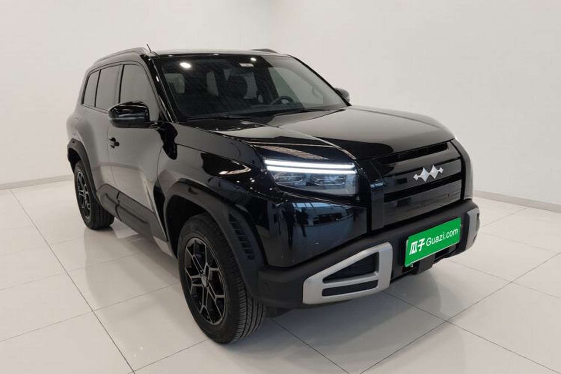 Used Formula Leopard Titanium 3 2025 501 km Range Rear-Wheel Drive Intelligent Driving Pro Version Exterior 2