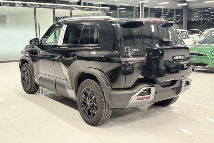 Used Formula Leopard Titanium 3 2025 501 km Range Rear-Wheel Drive Intelligent Driving Max Edition Exterior 3