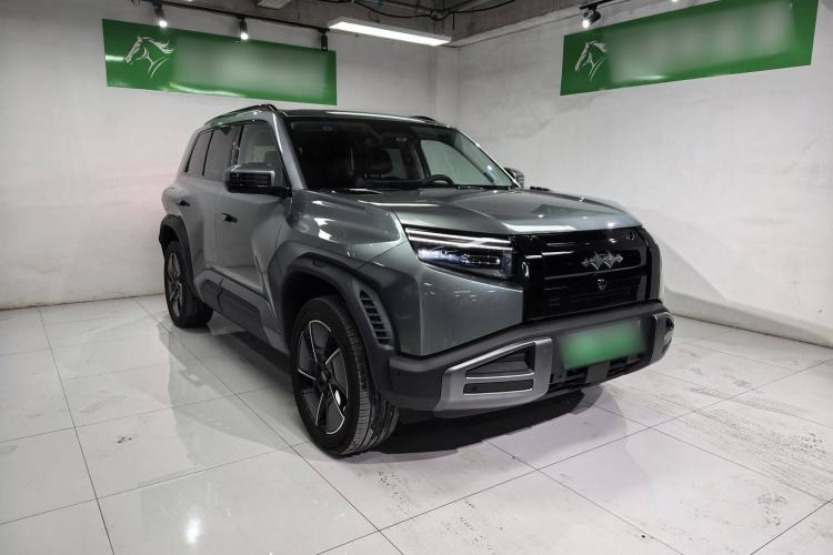 Used Formula Leopard Titanium 3 2025 501KM All-Wheel Drive Intelligent Driving Ultra Version Exterior 3