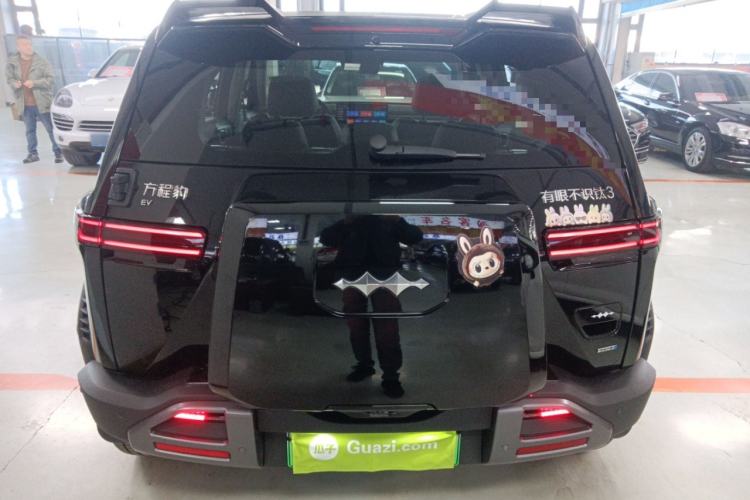 Used Formula Leopard Titanium 3 2025 501 km Range Rear-Wheel Drive Intelligent Driving Max Edition Exterior 4