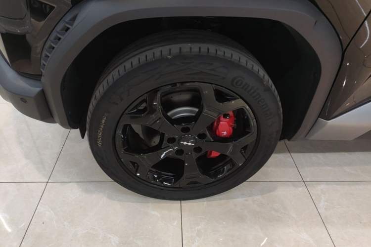 Used Formula Leopard Titanium 3 2025 501 km Four-Wheel Drive Drone Edition Exterior 4