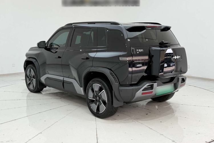 Used Formula Leopard Titanium 3 2025 501 km All-Wheel Drive Intelligent Driving Max Edition Exterior 5
