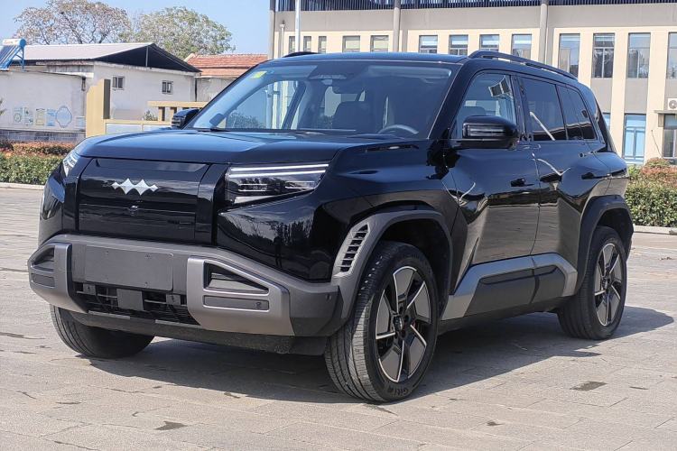 Used Formula Leopard Titanium 3 2025 501KM All-Wheel Drive Intelligent Driving Ultra Version Exterior 7