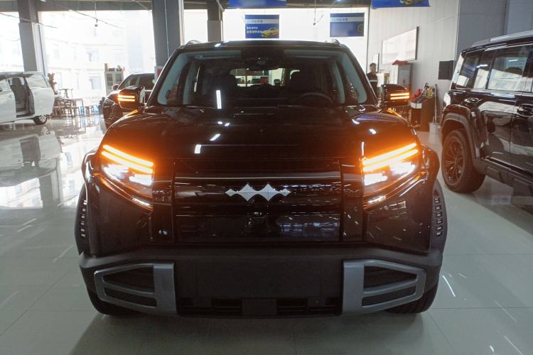 Used Formula Leopard Titanium 3 2025 501KM All-Wheel Drive Intelligent Driving Ultra Version Front