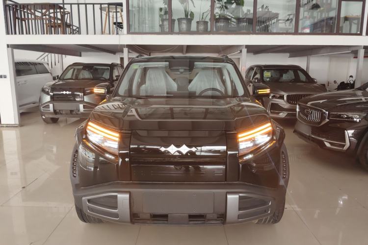 Used Formula Leopard Titanium 3 2025 501 km All-Wheel Drive Intelligent Driving Max Edition Front