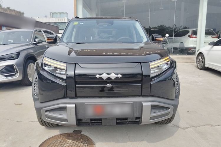 Used Formula Leopard Titanium 3 2025 501KM All-Wheel Drive Intelligent Driving Ultra Version Front