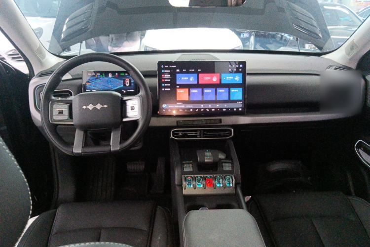 Used Formula Leopard Titanium 3 2025 501 km Range Rear-Wheel Drive Intelligent Driving Max Edition Interior 2