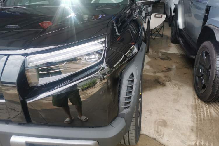 Used Formula Leopard Titanium 3 2025 501 km All-Wheel Drive Intelligent Driving Max Edition Left Front Headlight