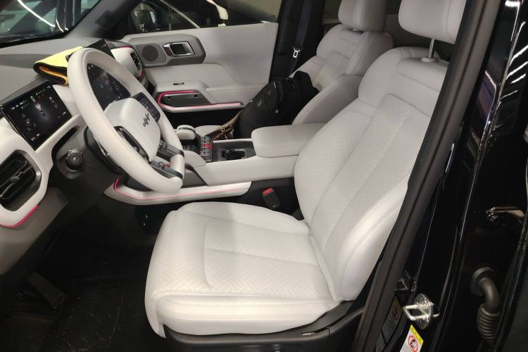 Used Formula Leopard Titanium 3 2025 501 km All-Wheel Drive Intelligent Driving Max Edition Left Front Seat