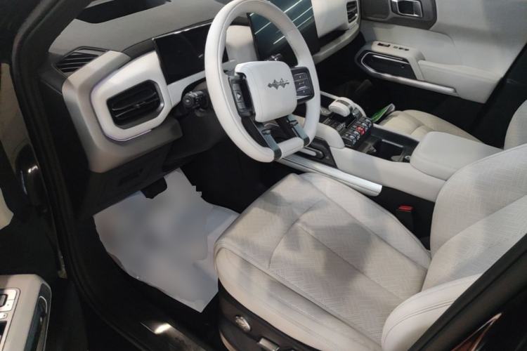 Used Formula Leopard Titanium 3 2025 501 km Four-Wheel Drive Drone Edition Left Front Seat